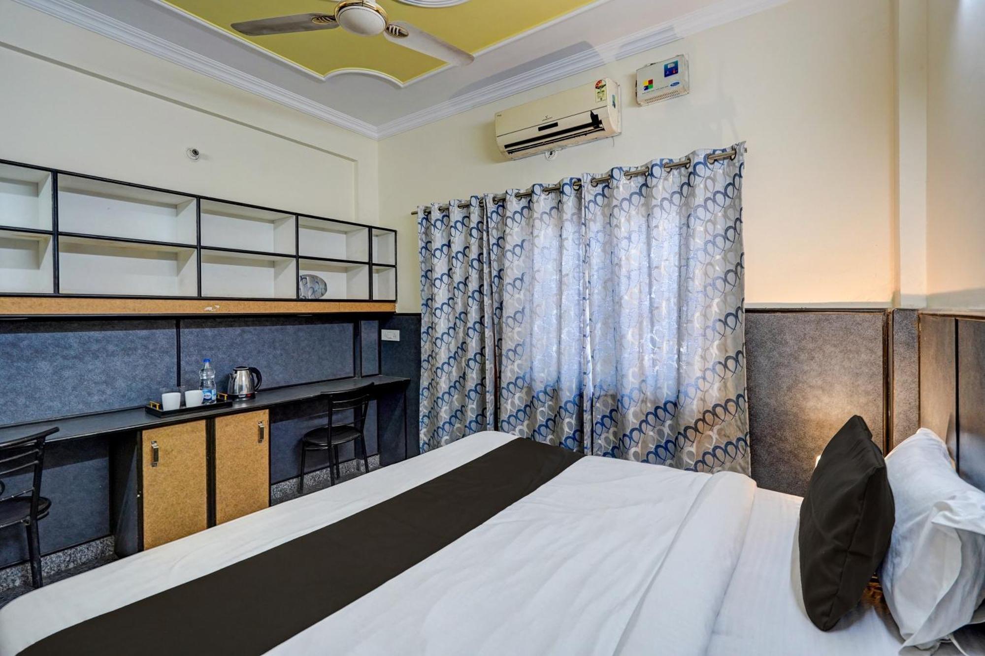 Hotel O Aryan Home Stay Dehradun Exteriör bild
