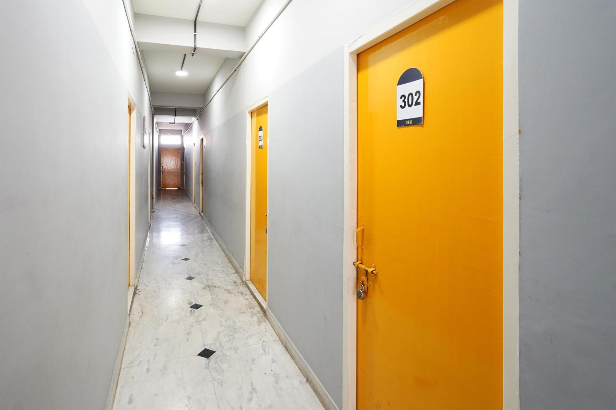Hotel O Aryan Home Stay Dehradun Exteriör bild